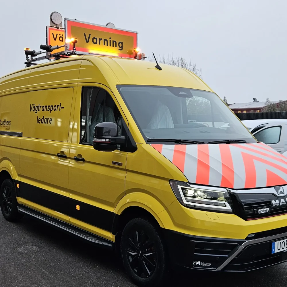 Följebil maximal synlighet